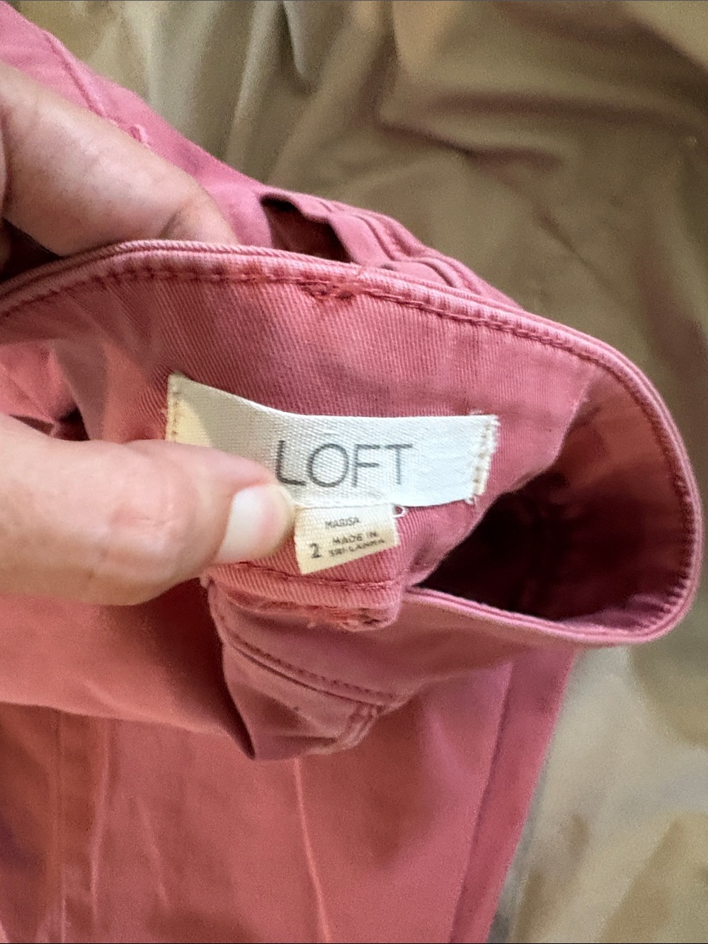 LOFT Cropped Frayed Hem Pink Ankle Pants - Picture 2 of 6